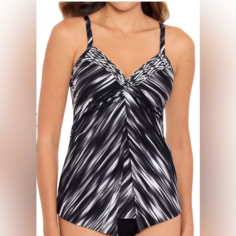 MIRACLEsuit  Warp Speed Love Knot Tankini Swim Top